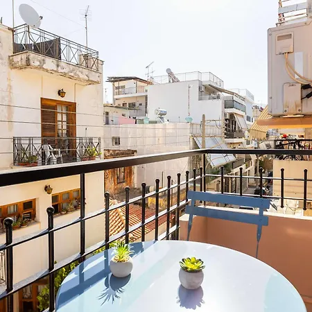 Modern City-center In The Heart Of Апартаменты *